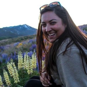 Meet your Posher, Elisha